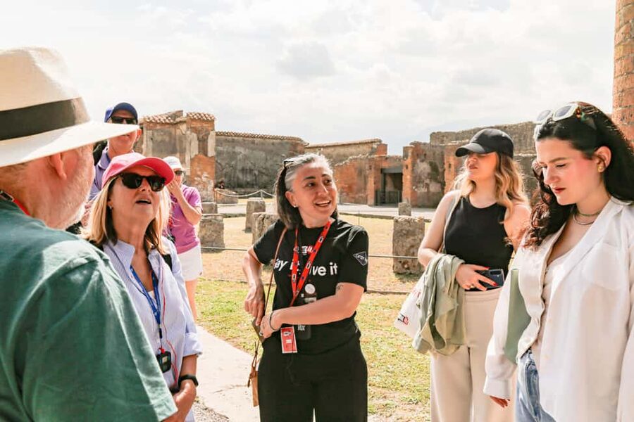 From Sorrento: Pompeii Half-Day Skip-the-Line Tour - The ride from Sorrento to the ruins