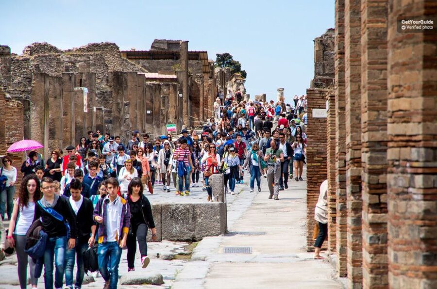 From Sorrento: Pompeii Ruins All-inclusive Guided Tour - Meeting at Sorrento station