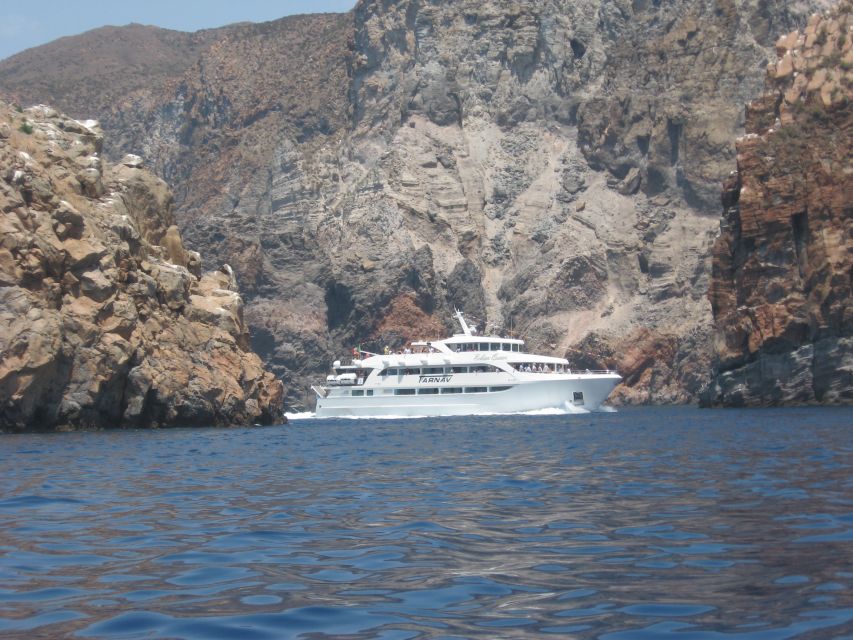 From Taormina: Lipari and Vulcano Mini Cruise Aeolian Tour - The coastal cruise back to Milazzo