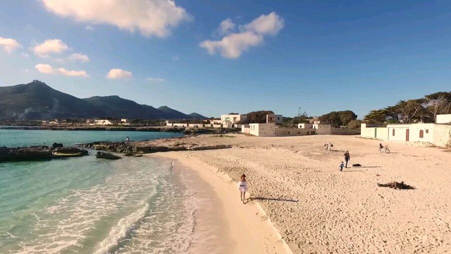 From Trapani: Day Cruise to Favignana & Levanzo with Lunch - Swimming in clear water, with a crowded finish