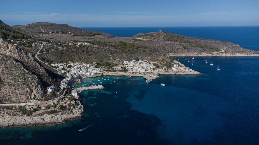From Trapani: Day Cruise to Favignana & Levanzo with Lunch - Meeting the boat at Banchina Marinella