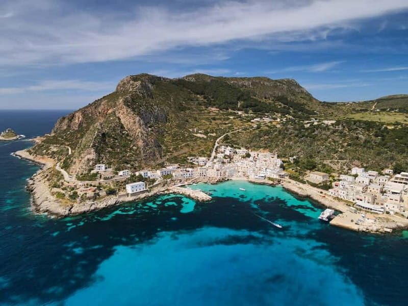 From Trapani: Egadi Islands Favignana & Levanzo Cruise - From Trapani to Favignana’s first coves