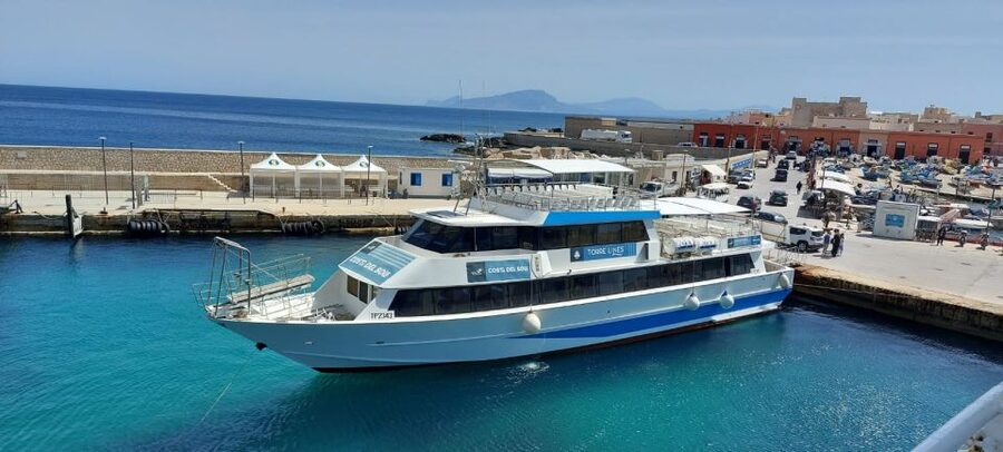 From Trapani: Favignana and Levanzo Mini Cruise with Lunch - Leaving Trapani at 9:30 a.m.
