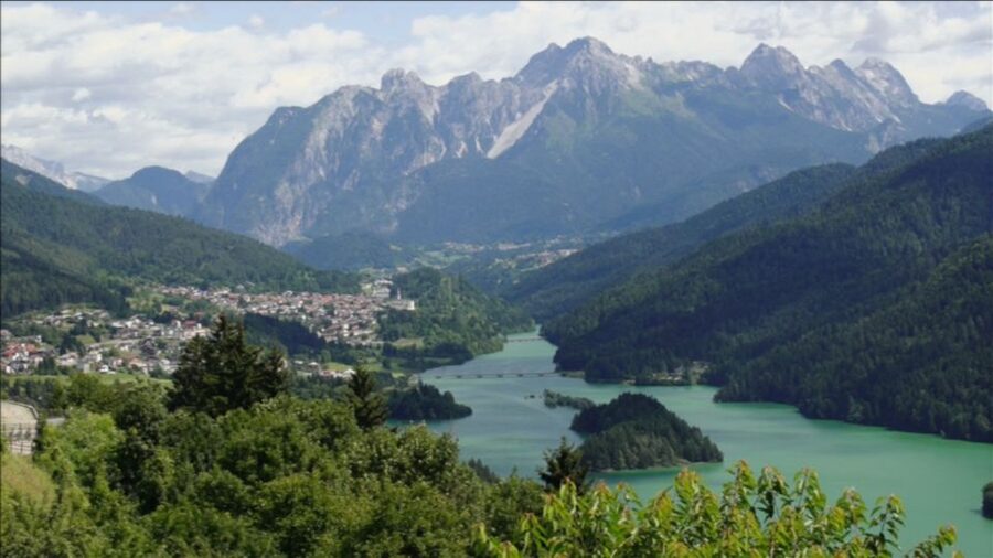 From Venice: Dolomites, Lake Misurina, and Cortina Day Trip - Meeting at Tronchetto before 8am