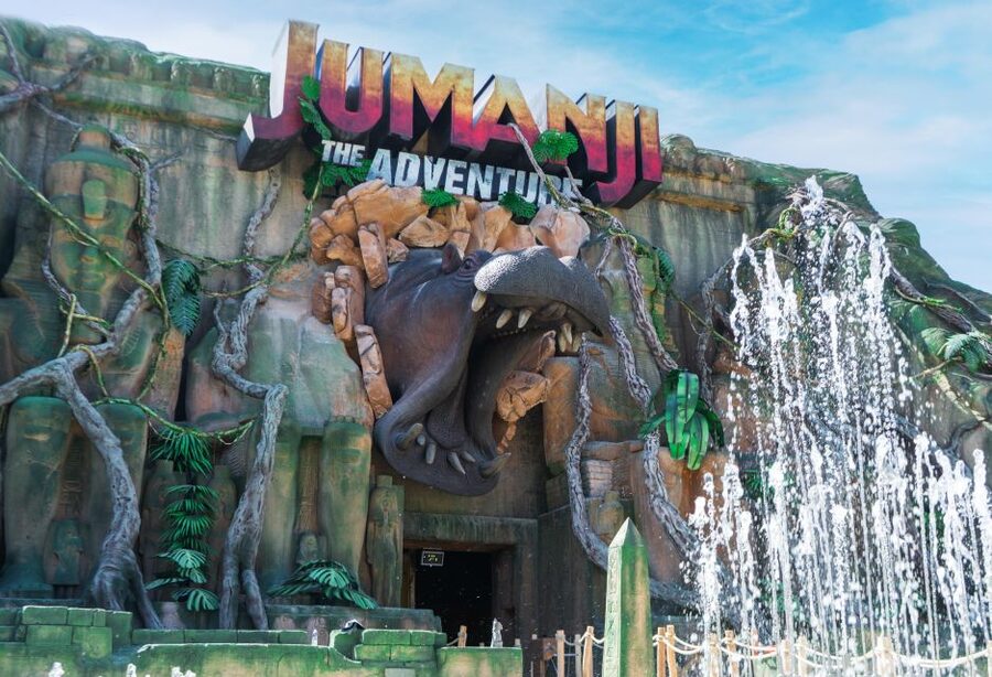 Gardaland Park: Open Date Entry Ticket - Water rides bring relief on hot days