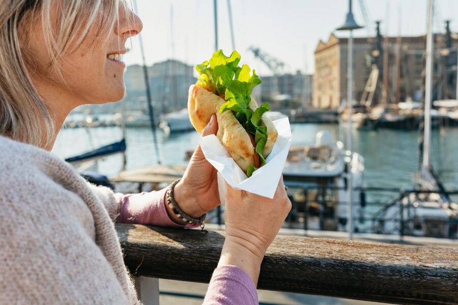 Genoa: Aquarium of Genoa with Lunch - How to judge the $42 price