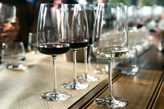 Genoa Food, Wine Tasting & History Walking Tour - Palazzo San Giorgio and Genoa’s trading past