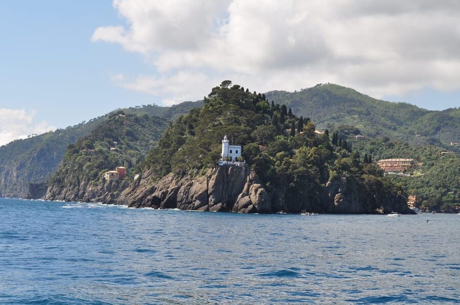 Genoa: Half-Day Tour to Portofino - Portofino in 70 to 80 minutes