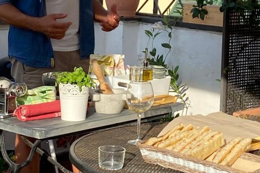 Genova: Homemade Pasta & Pesto Local Chef Class with Wine - Key points at a glance