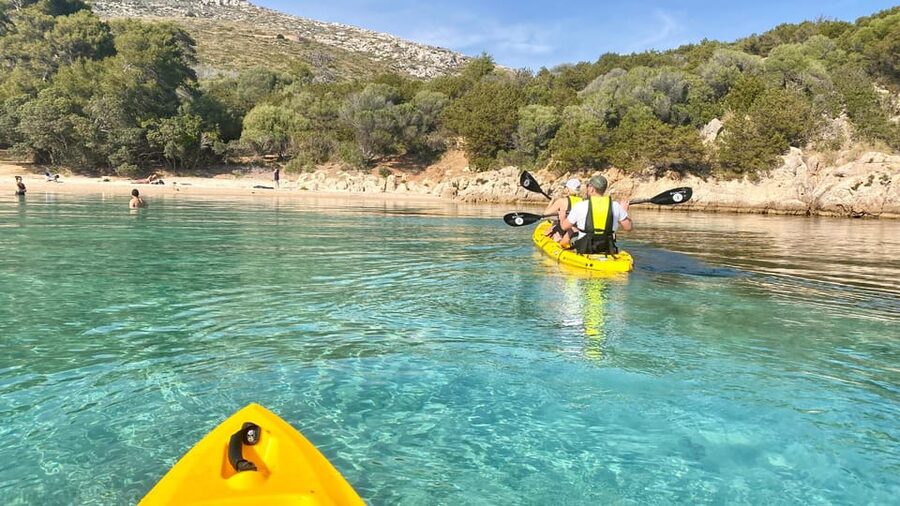 Golfo Aranci: Small group Kayak tour with Aperitif &dolphins - My verdict: should you book it?