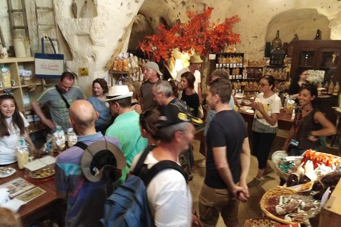 Guided Tour of Matera Sassi - Guides, group size, and hearing the commentary