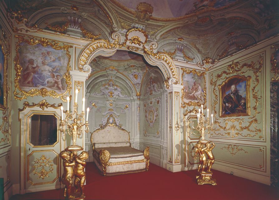 Guided Tour of Rolli Palaces UNESCO Site, Genoa - Palazzo Rosso and the Strada Nuova Museums