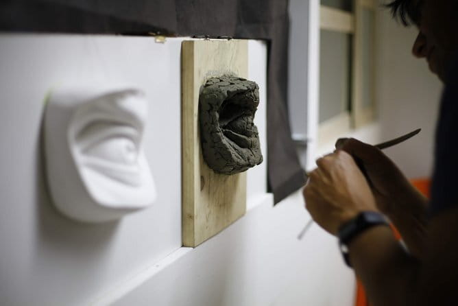 Handmade Tuscan Ceramics Masterclass in Montelupo - The Family Atmosphere