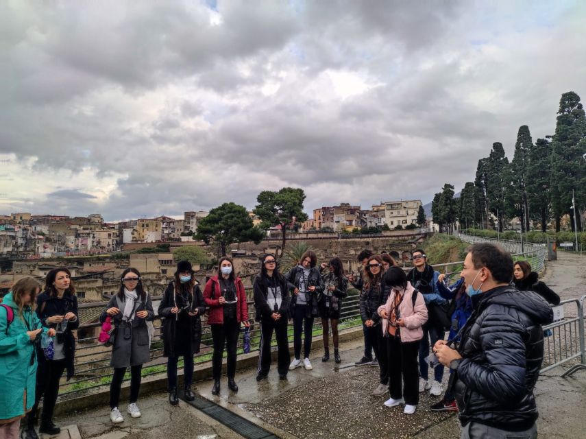 Herculaneum: 3D Walking Tour with Skip-the-Line Ticket - What to do after the glasses come off