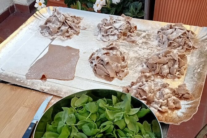 Homemade Pasta and Pesto Class with a Local Chef in Genoa - A three-hour rhythm, from welcome to lunch