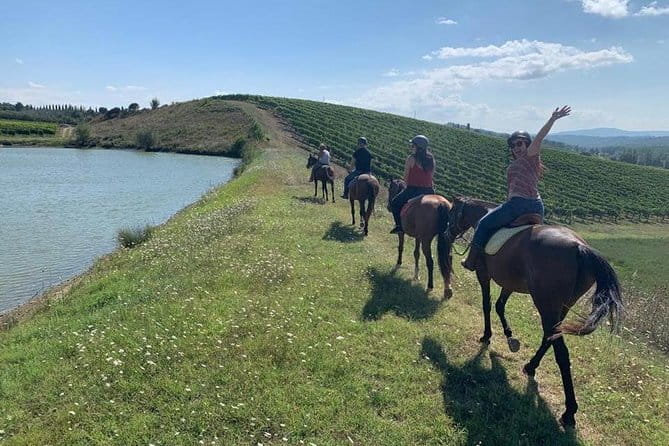 Horseback Ride in S.Gimignano with Tuscan Lunch Chianti Tasting - Why this day works better than a standard wine tour