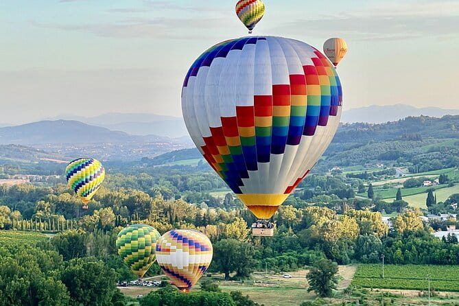 Hot Air Balloon ride in Tuscany countryside from Chianti - The one-hour flight over vineyards and olive groves