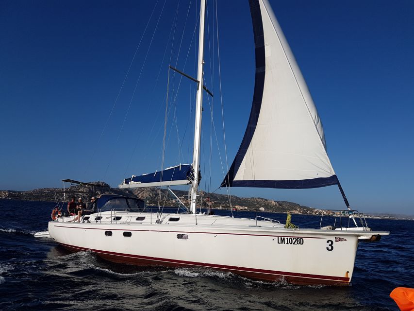 La Maddalena: Full-Day Sailing Trip - Setting out from Porto Pollo