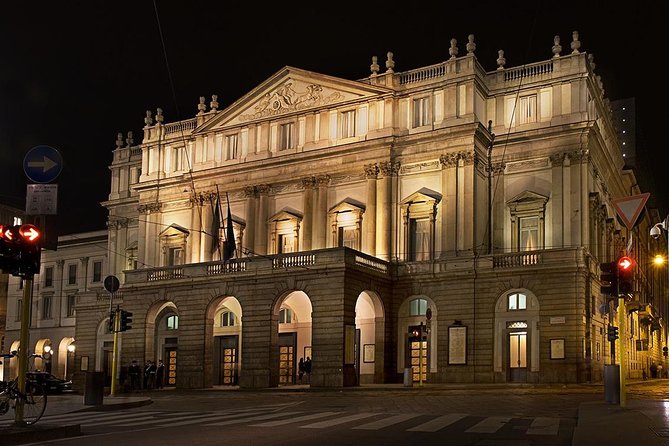 La Scala Theatre and Museum Tour in Milan With Private Guide - The museum’s costumes, instruments and portraits