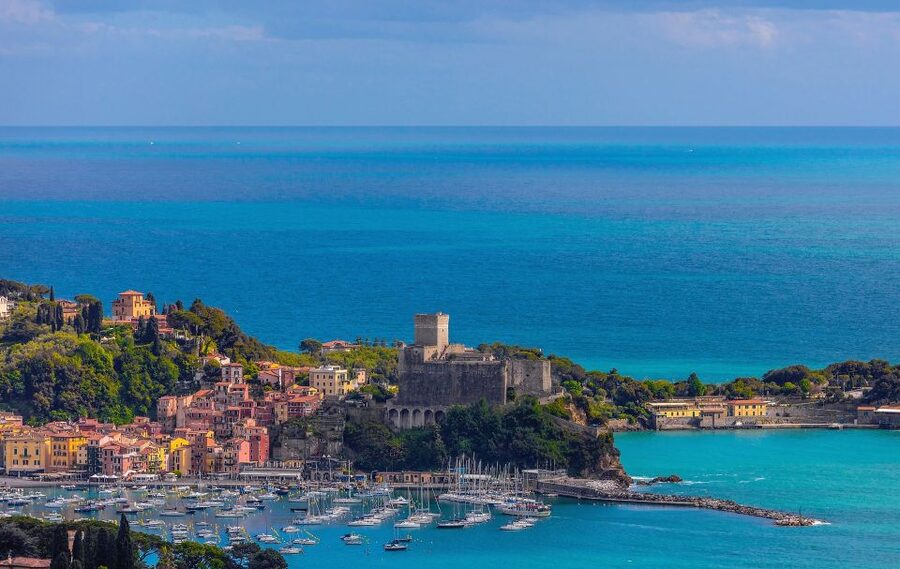 La Spezia: Cinque Terre and Portovenere Full-Day Boat Tour - What the boat day feels like