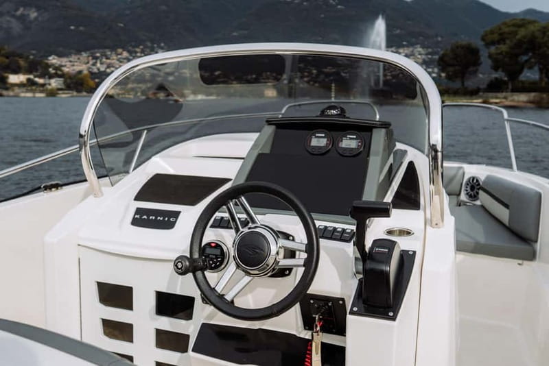 Lake Como: 2h Shared Boat Tour with Wine Tasting - Moltrasio and the famous villas