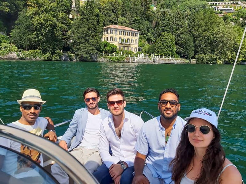 Lake Como: 2h Shared Boat Tour with Wine Tasting - Laglio and the George Clooney connection