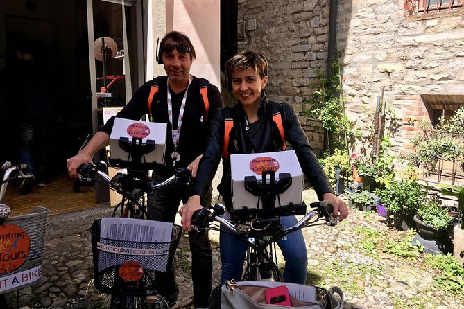 Lake Como: eBike City Tour Guided by an iPad and a Tour Leader - Teatro Sociale and the ride toward the lake
