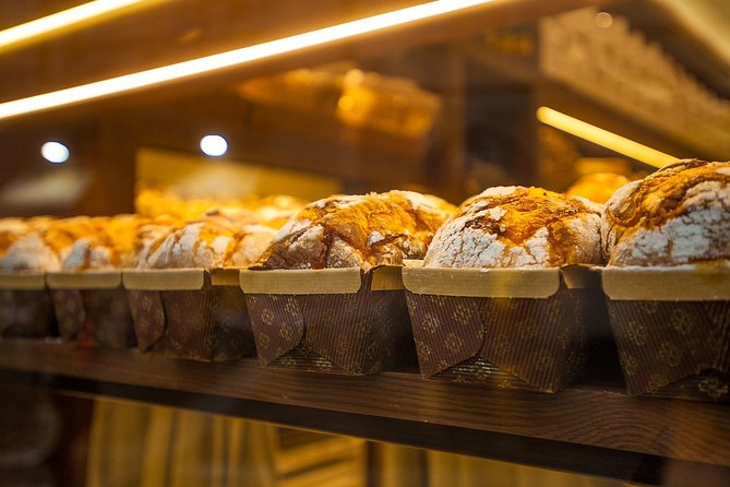 Lake Como Food Tour - Eat like a real Local - Roman-style pizza on Via Pietro Boldoni