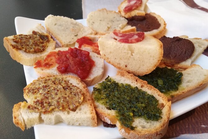 Lake Como Food Tour - Eat like a real Local - Cured meats and wine at Palazzo Rusca