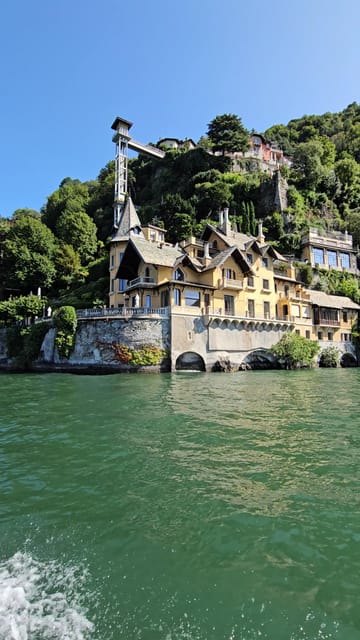 Lake Como: Shared Boat Tour with Prosecco Aperitif - Villa Cagni Troubetzkoy and the private villa shore