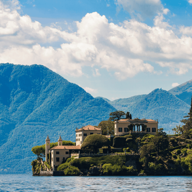Lake Como: Villa del Balbianello Gardens with Ferry Tickets - Arriving at Lenno and walking to the villa