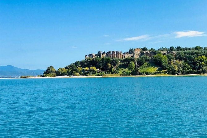 Lake Garda Mini Cruise: Sirmione Peninsula - A quick circuit with a long list of sights