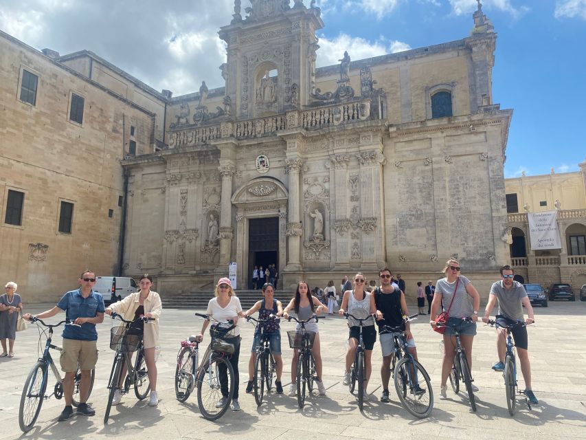 Lecce: City Highlights Guided Tour by Bike - Porta Napoli, the city’s monumental gateway