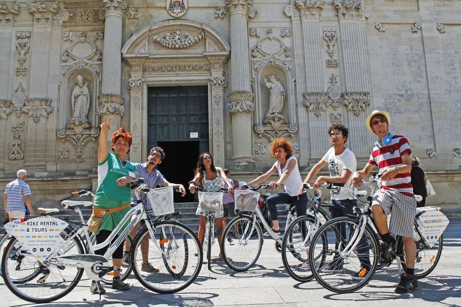 Lecce: City Highlights Guided Tour by Rickshaw - Porta Napoli and the city’s monumental entrance