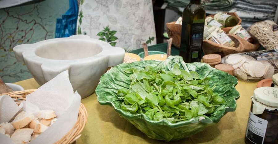 Levanto: Pesto-Making Class - Taste the modern method before making your own