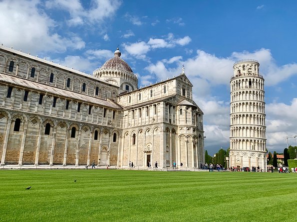 Livorno Shore Excursion to Lucca & Pisa optional Leaning Tower Ticket - What the coach ride adds to the day