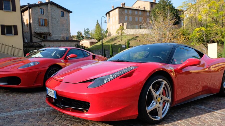 Maranello: Test Drive Ferrari 458 - Who will enjoy this most?