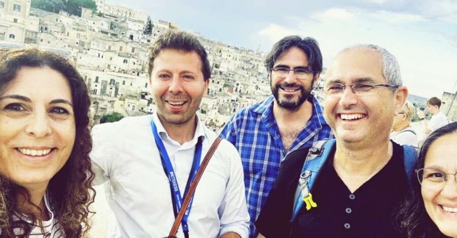 Matera: Caves and Rock Churches Walking Tour in English - A guide who makes the history personal