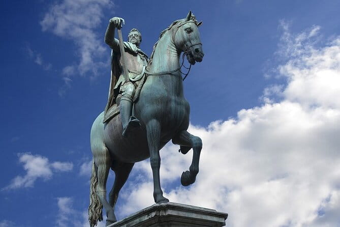 Medici Legends & Renaissance Wonders: Florence Small Group Tour - Why the Medici make a good Florence introduction