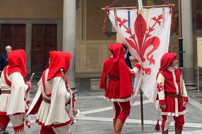 Medici Legends & Renaissance Wonders: Florence Small Group Tour - What the guide and group size mean