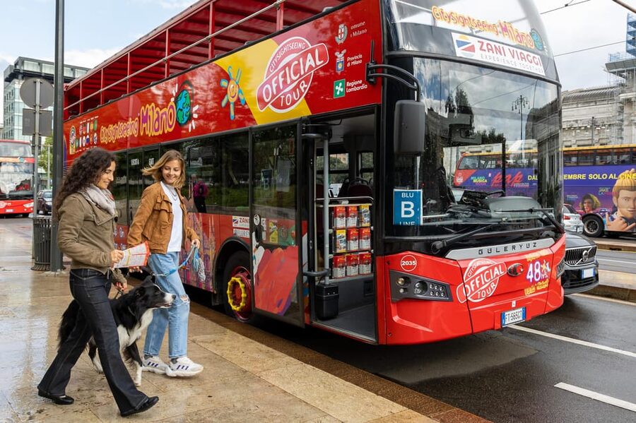 Milan: City Sightseeing Hop-On Hop-Off Bus with Audio Guide - Line D: Navigli and Brera in one circuit