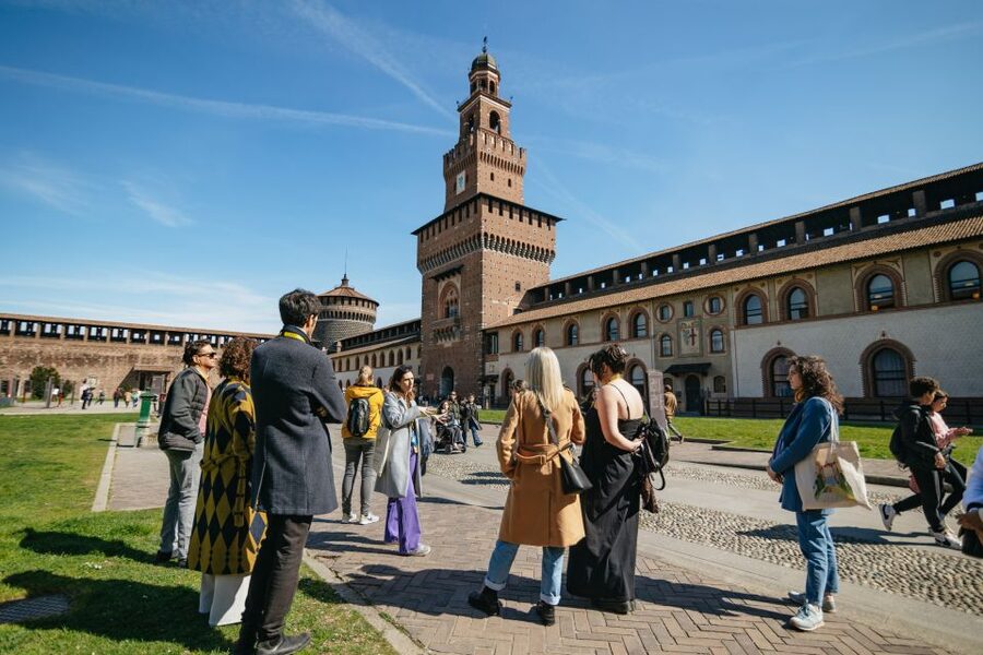 Milan: Da Vinci's Last Supper and Guided Walking Tour - Santa Maria delle Grazie and a focused 15-minute viewing