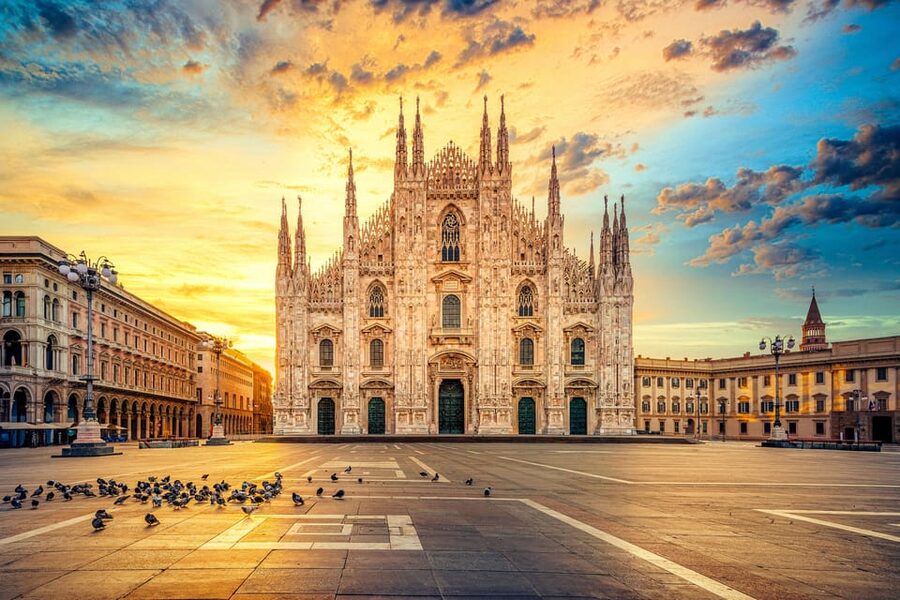 Milan Duomo Cathedral and Rooftop Terrace Guided Tour - The rooftop is Milan’s great architectural surprise