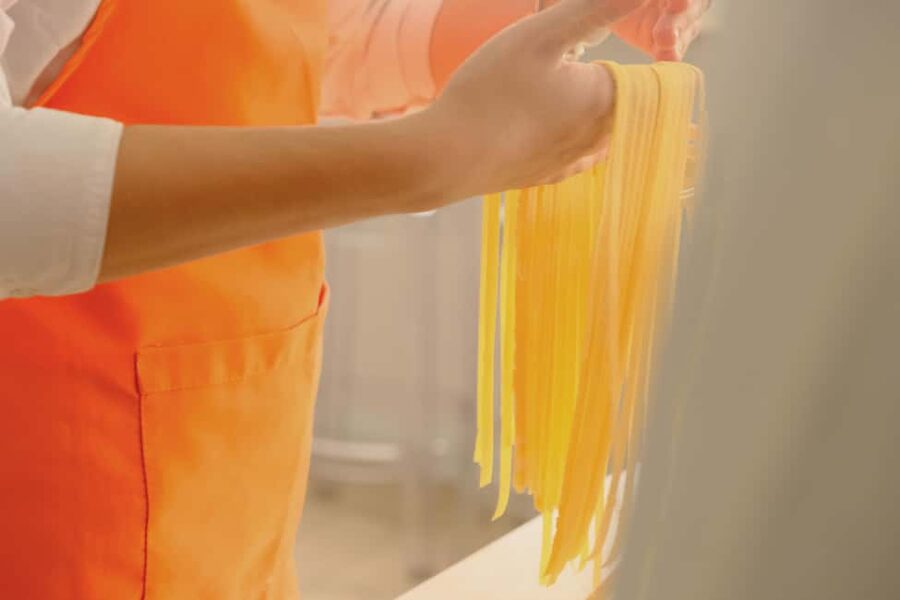 Milan: Fresh Pasta and Tiramisù Class in A Historical Home - Who will enjoy this most
