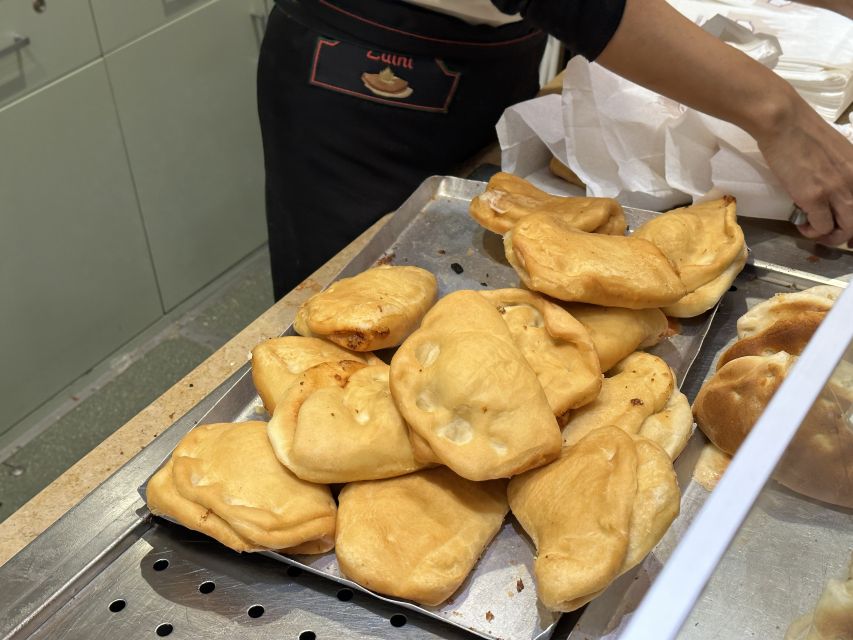 Milan: Guided Street Food Walking Tour with Food Tasting - Riso al salto, arancini, and Milan’s wider food map