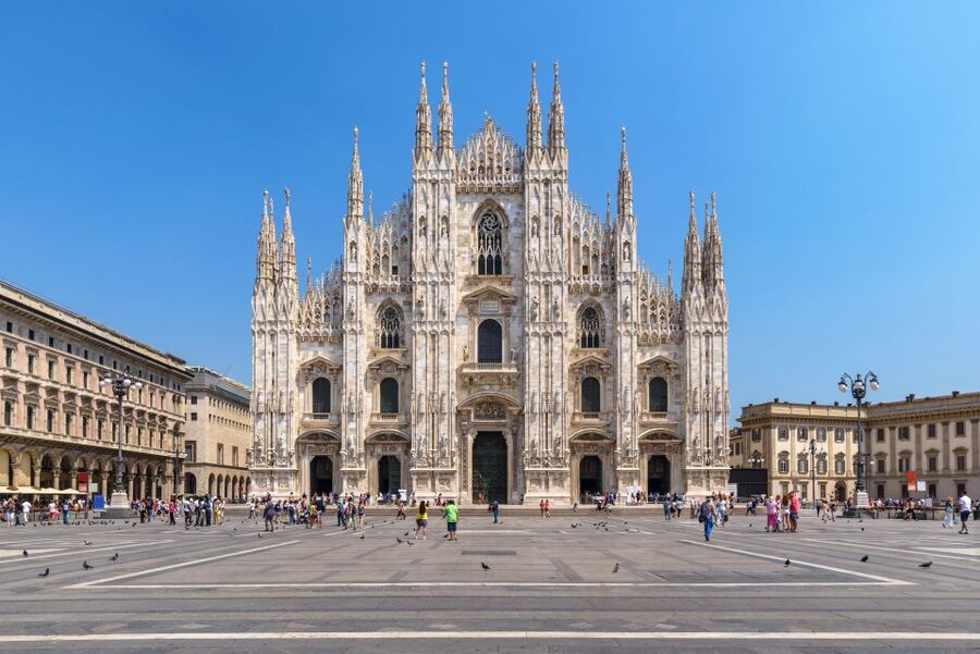 Milan: Guided Walking Tour with Duomo and the Last Supper - What the guide adds