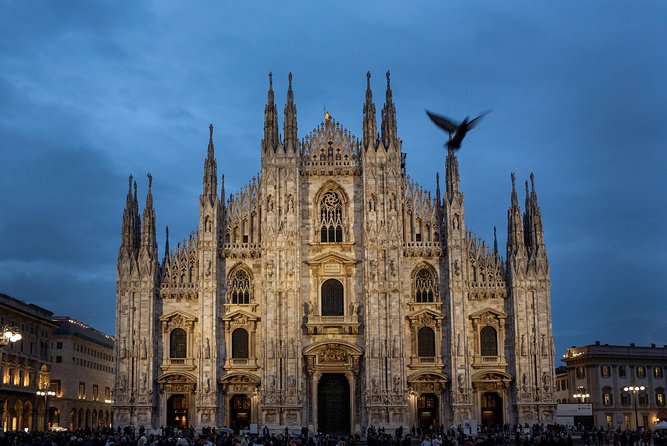 Milan Hop-On Hop-Off Bus Tour with Four Routes - Is a 48-hour or 72-hour ticket worth the extra time?