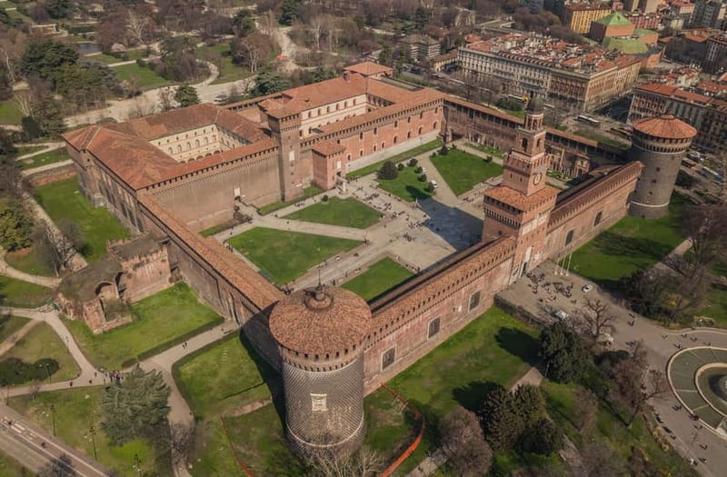 Milan: Last Supper and Sforza Castle Guided Tour - What the 15-minute visit feels like