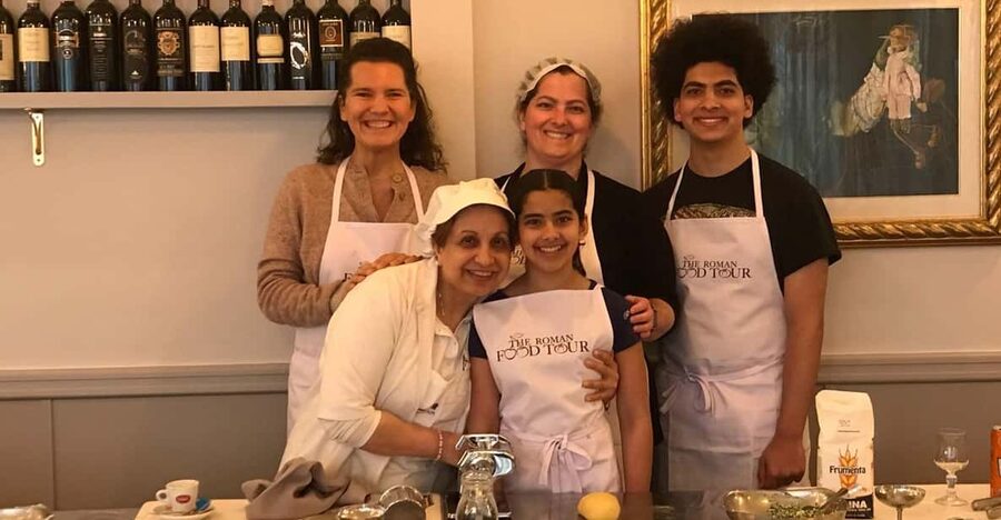 Milan: Pasta and Tiramisu Cooking Class with Wine - Food restrictions require an honest check