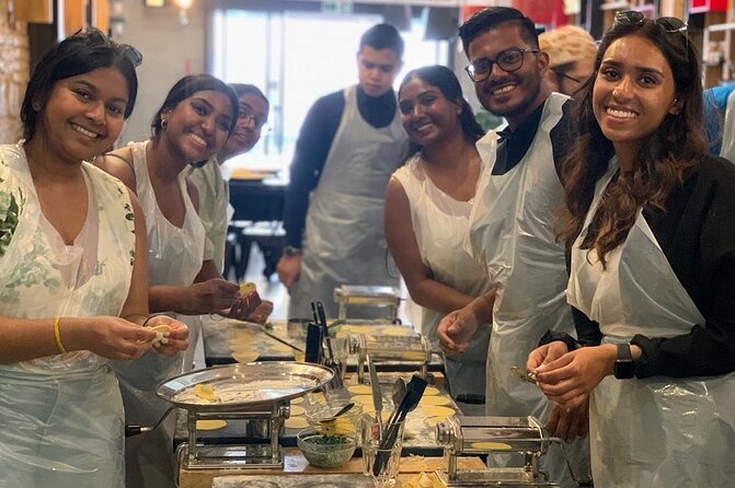 Milan: Pasta and Tiramisu Small Group Cooking Class with Wine - How the small group affects the class